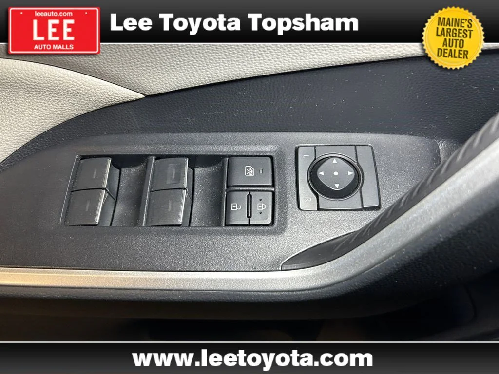Certified Used 2025 Blueprint Toyota Hybrid XLE image 20