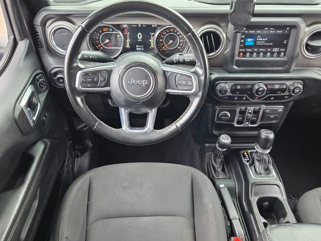Used 2021 Gray Jeep Unlimited Sahara image 7