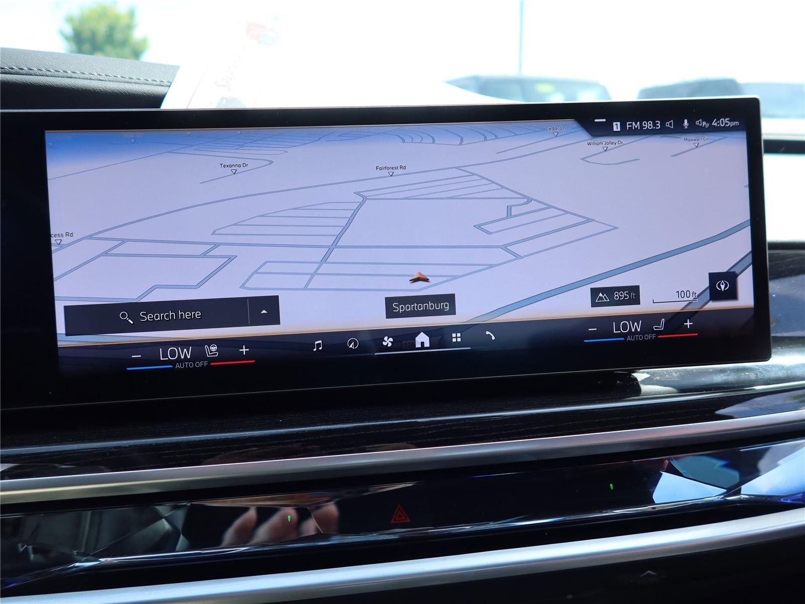 Used 2025 Carbon Black Metallic BMW 740i xDrive image 15