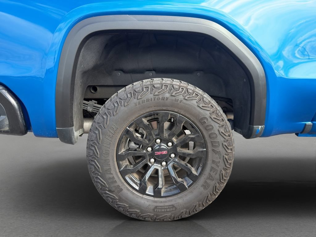 Used 2023 Dynamic Blue Metallic GMC AT4X image 24