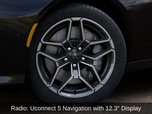 New 2026 Diamond Black Crystal Pearlcoat Dodge R/T Scat Pack image 9