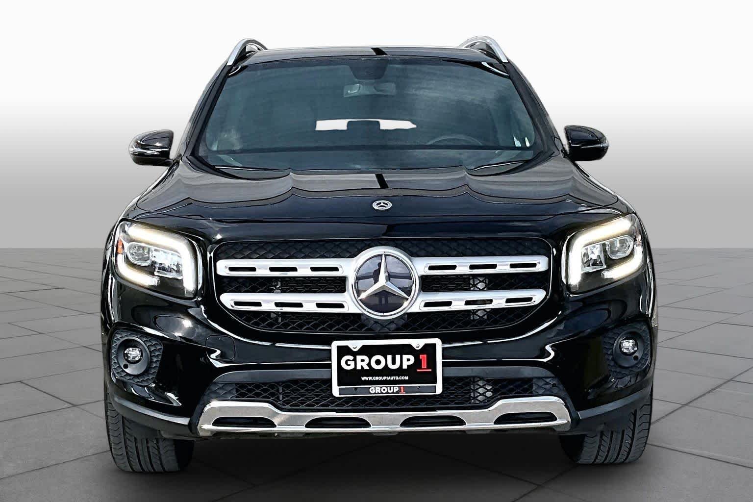 Used 2021 Night Black Mercedes-Benz GLB 250 image 4