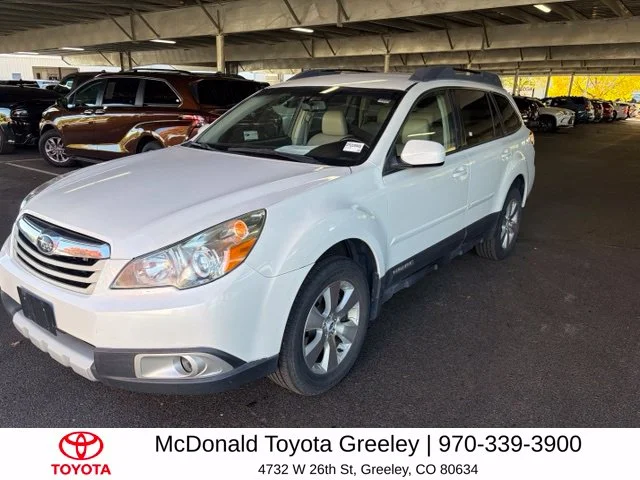 2012 Subaru Outback 3.6R Station Wagon 2012 Subaru Outback 3.6R Station Wagon Slide