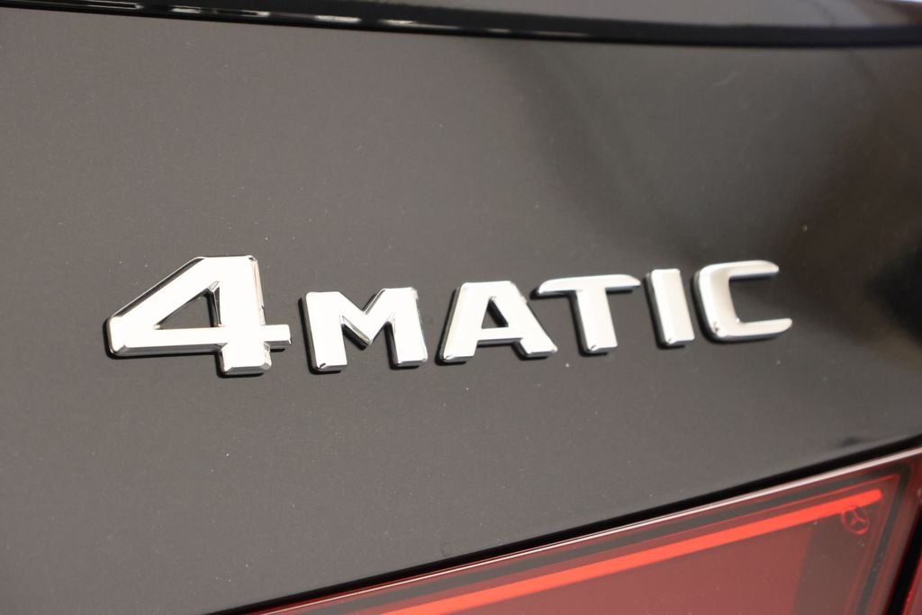 Used 2026 Obsidian Black Metallic Mercedes-Benz C 300 image 10