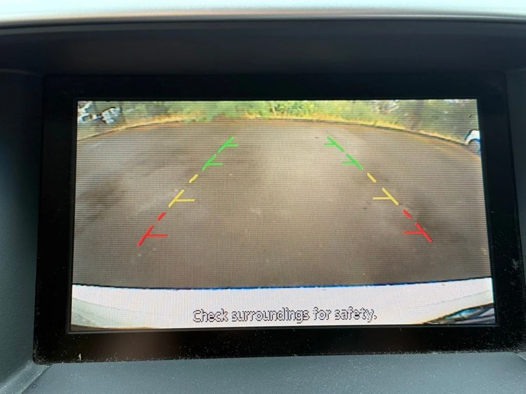 Used 2015 White Nissan SV image 11