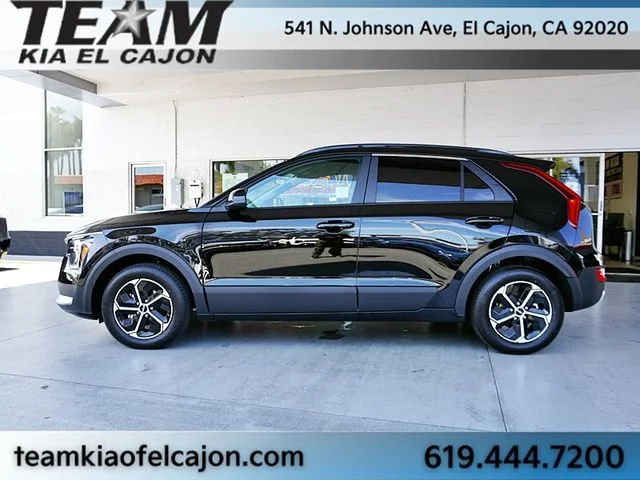 New 2026 Black Kia LX image 6