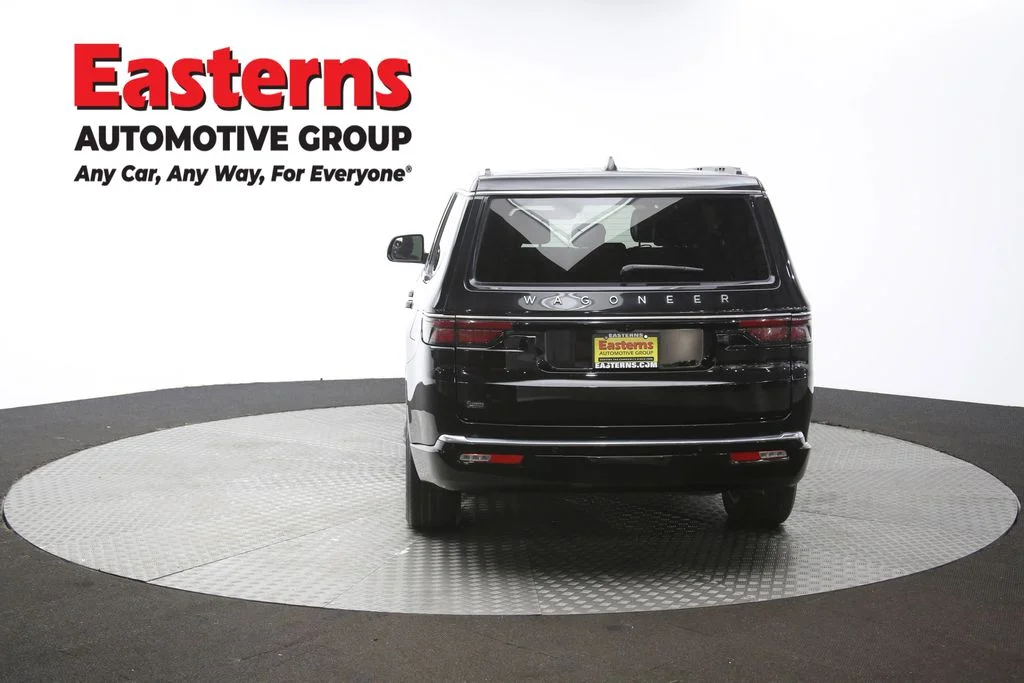 Used 2022 Black Jeep Series II image 37
