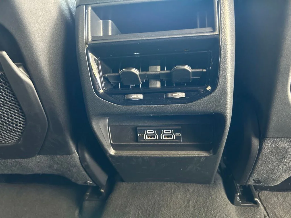 Used 2025 Black Jeep Laredo image 28