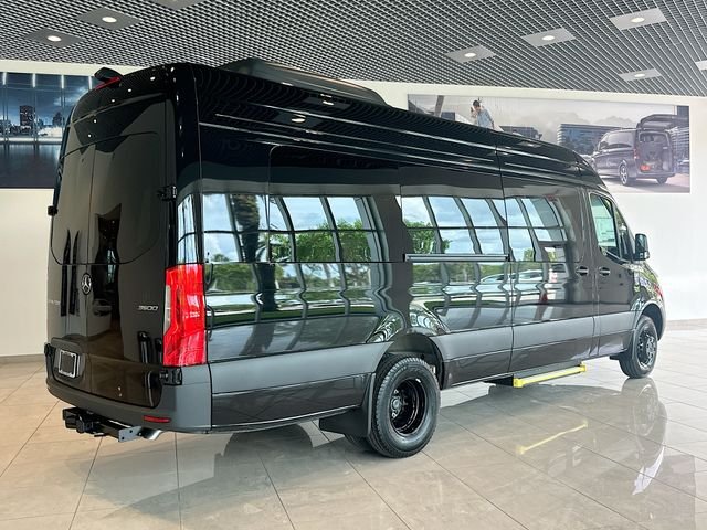 New 2026 Obsidian Black Metallic Mercedes-Benz Cargo 170 WB image 7