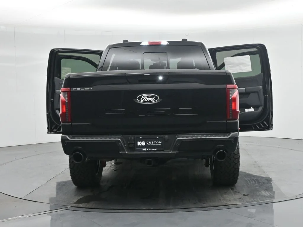 New 2025 Black Ford XLT image 33