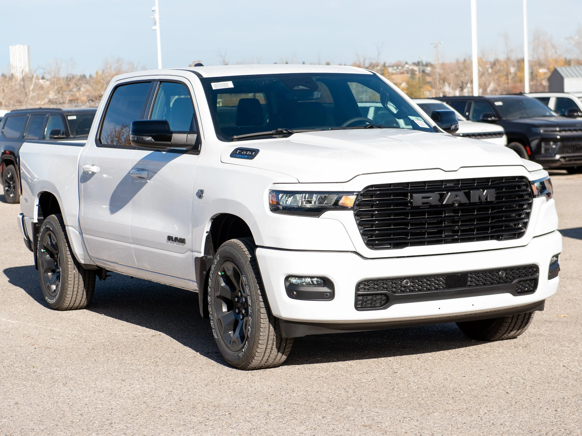 New 2026 White RAM Sport* Crew Cab 4x4, HEMI V8 image 6