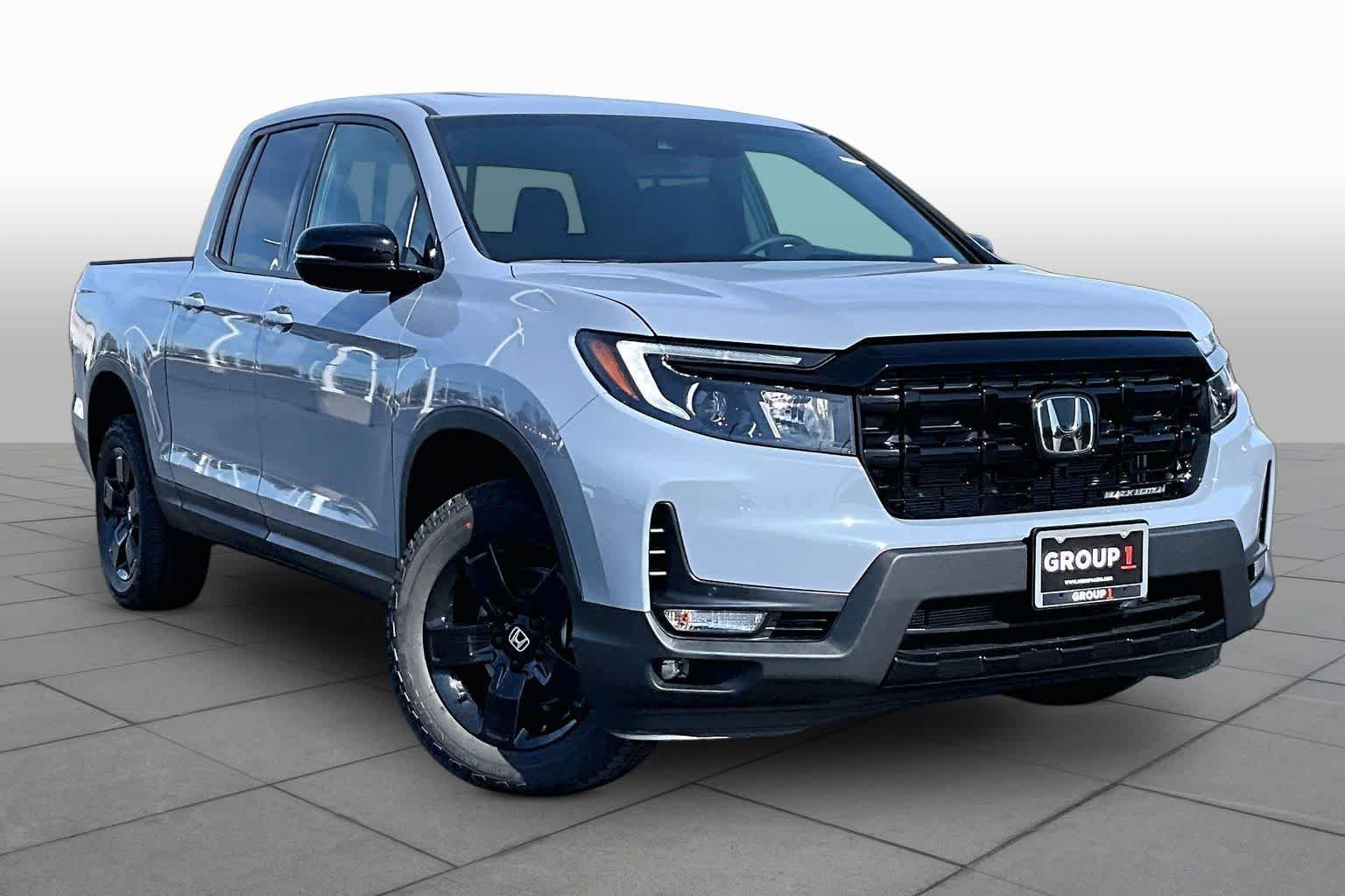 New 2026 Sonic Gray Pearl Honda Black Edition image 2