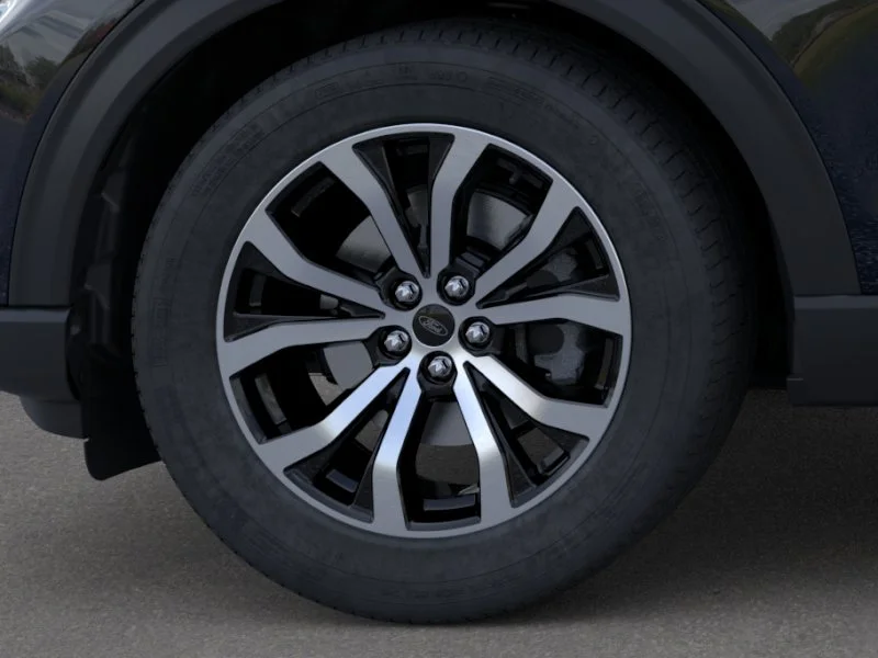 New 2026 Agate Black Metallic Ford ST-Line image 19