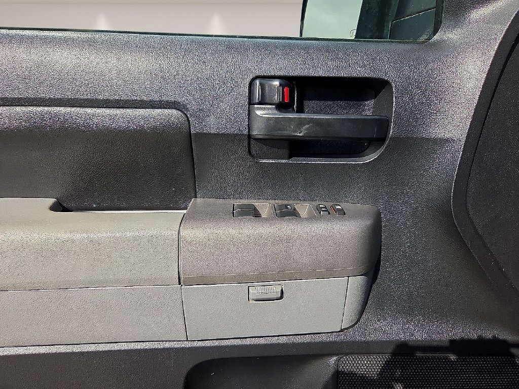 Used 2012 Blue Toyota Grade image 12