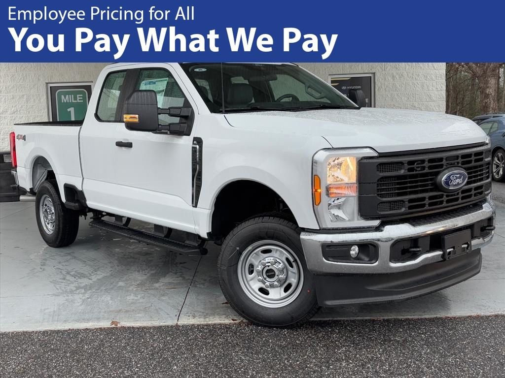 2026 Ford F-250 XL 4x4 SuperCab 8' Box's photo