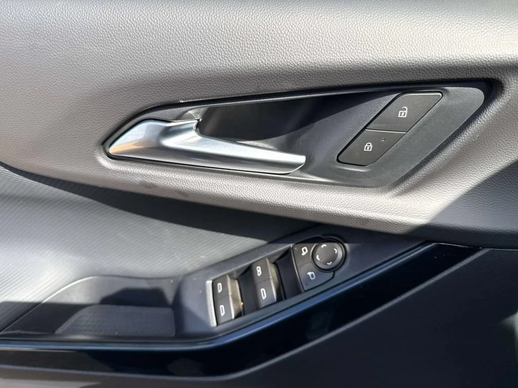 2026 Chevrolet Equinox LT - Photo 30