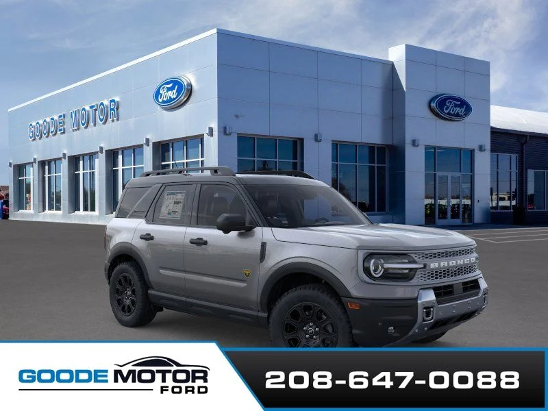 New 2025 Carbonized Gray Metallic Ford Badlands® image 7
