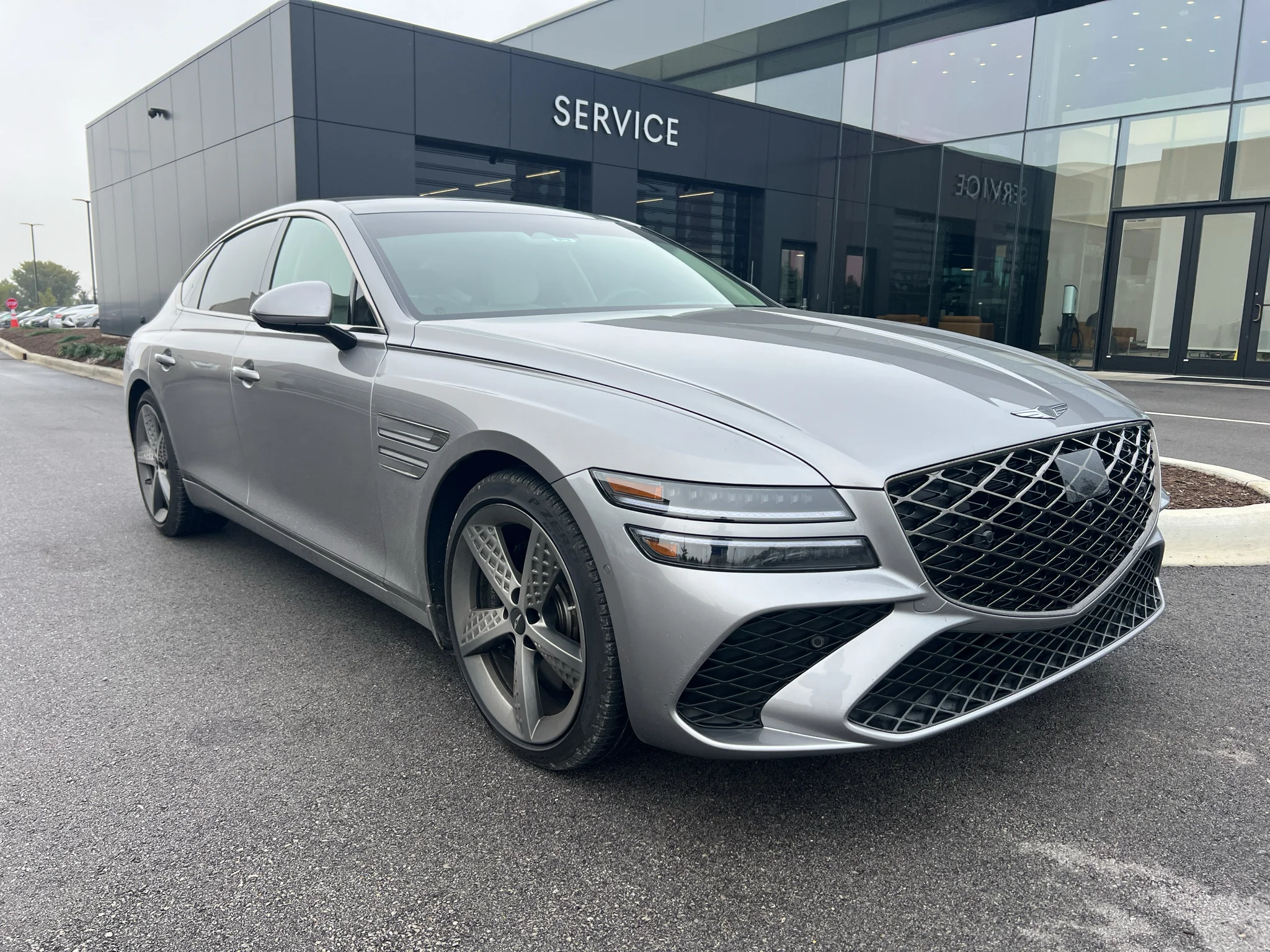 2025 GENESIS G80