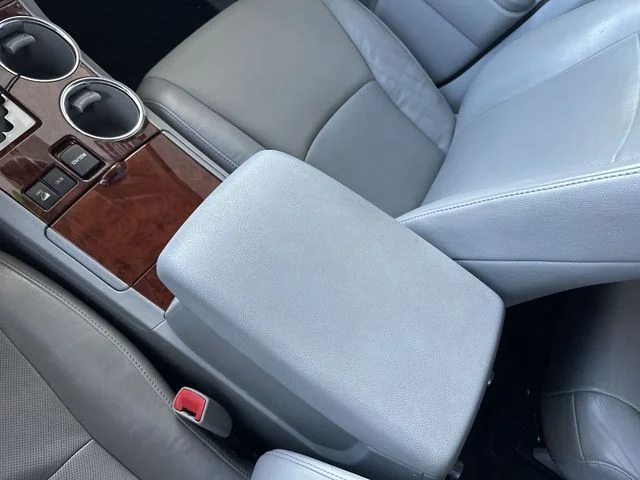 Used 2013 Blue Toyota Limited image 21