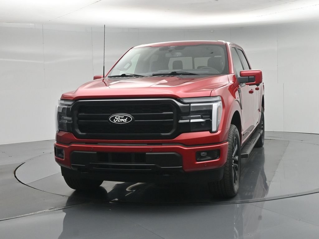 Used 2025 Red Ford Lariat image 62