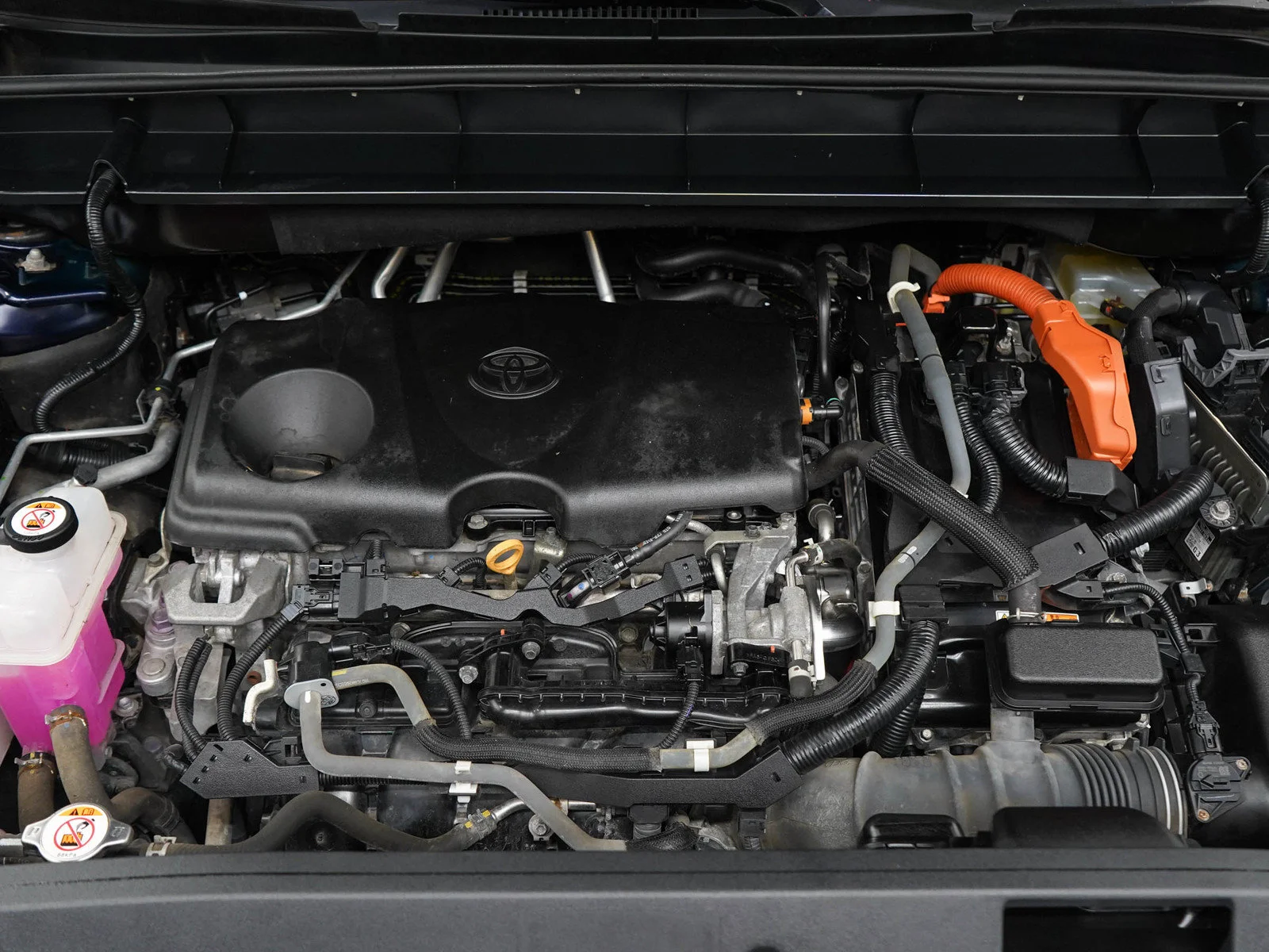 Used 2021 Blue Toyota Hybrid Platinum image 31