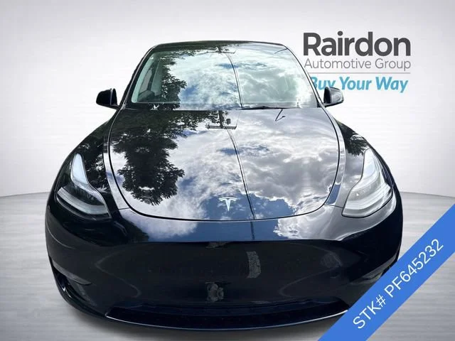 Used 2023 Black Metallic Tesla Long Range image 2