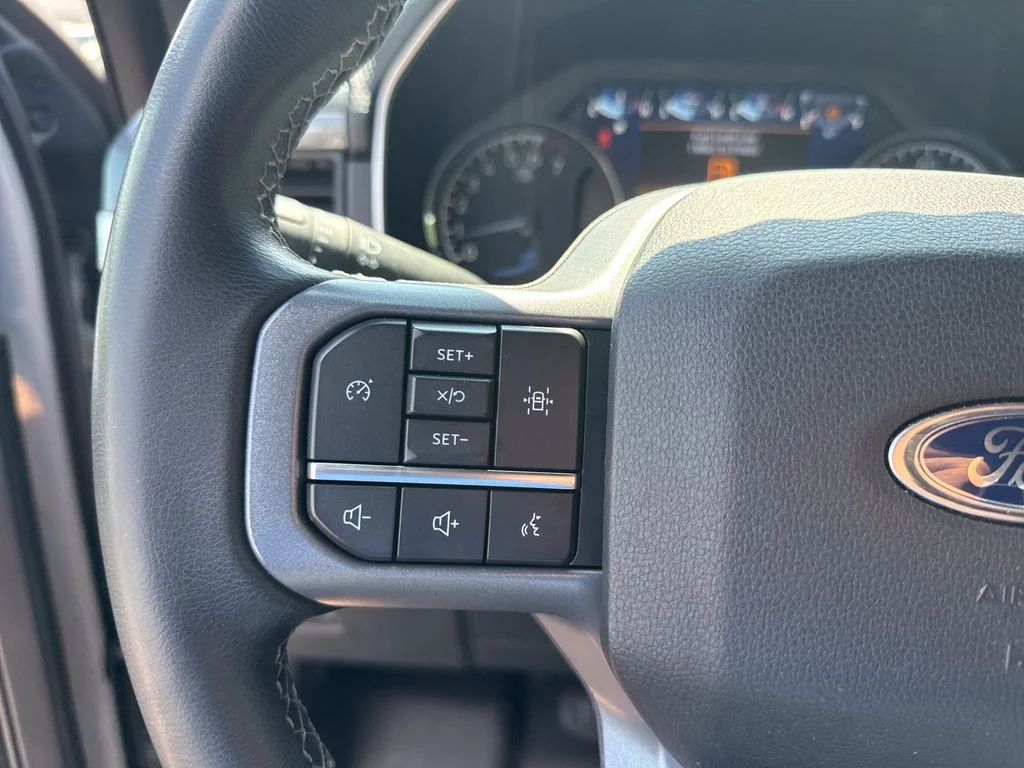 Used 2023 White Ford XLT image 24