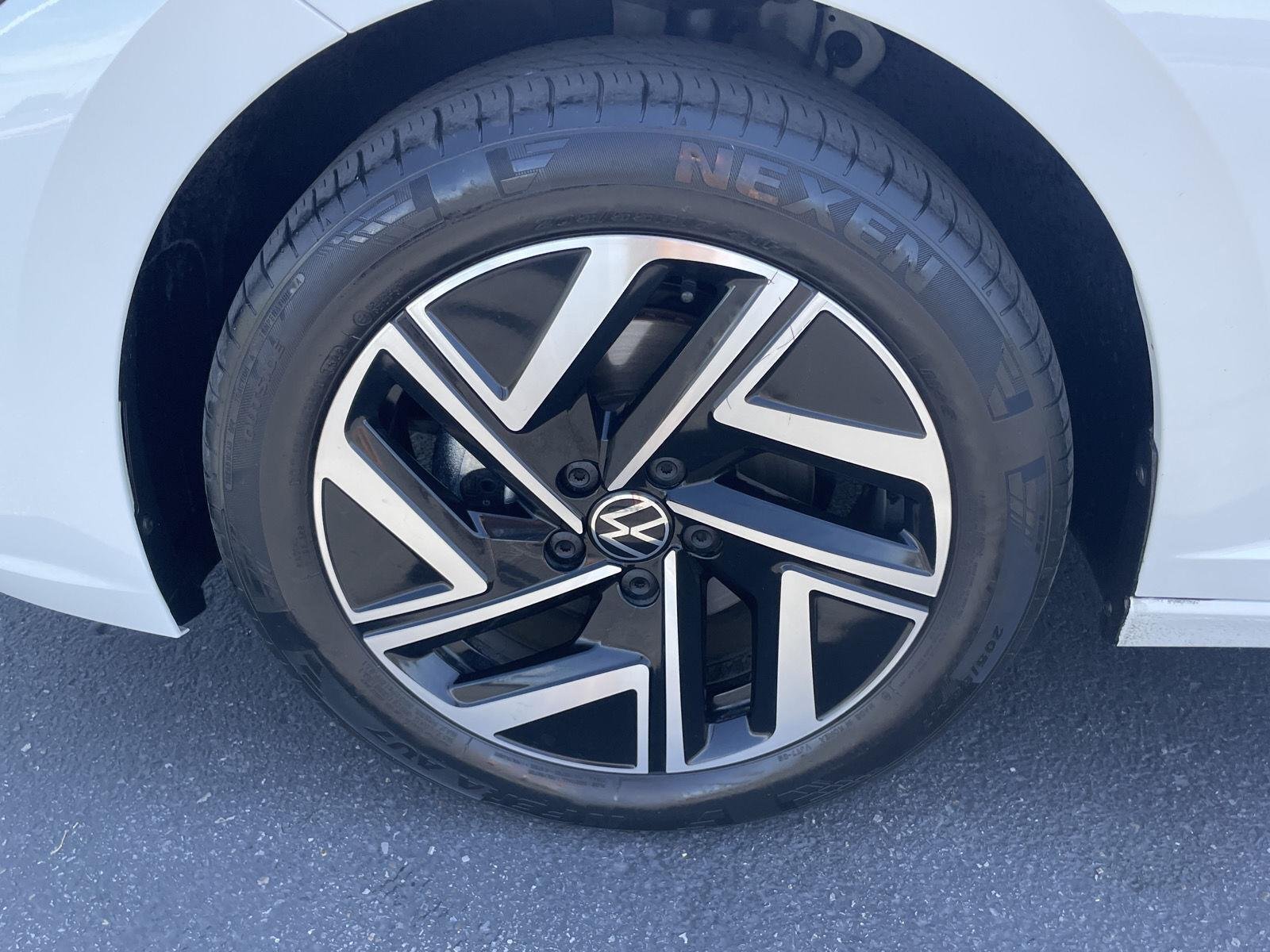 2023 Volkswagen Jetta SEL - Photo 15