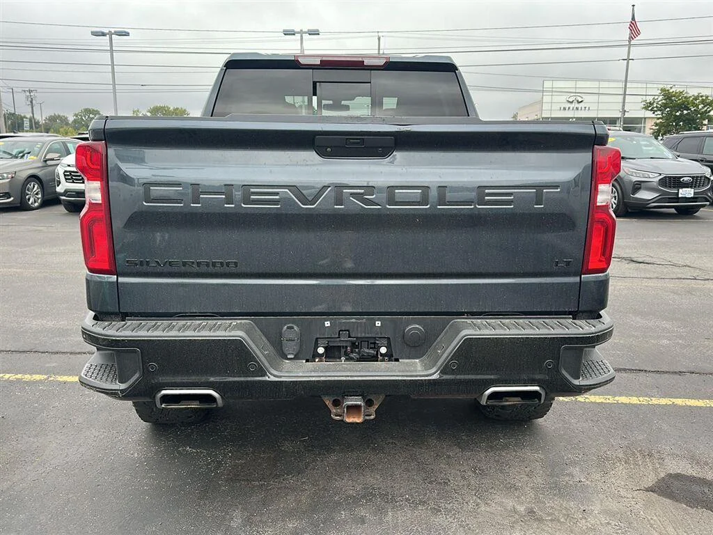 Used 2022 Shadow Gray Metallic Chevrolet LT Trail Boss image 3