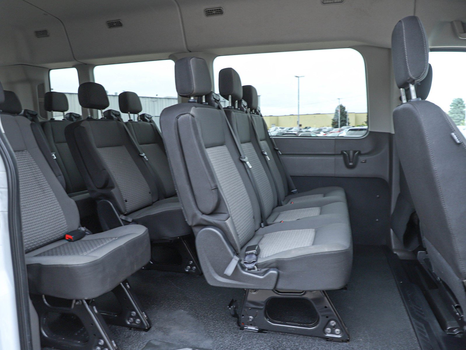 Used 2024 Oxford White Ford Xlt image 12