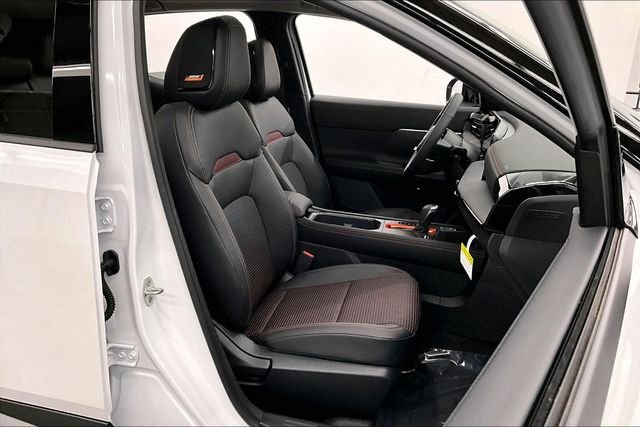 2026 Nissan KICKS SR AWD - Photo 37