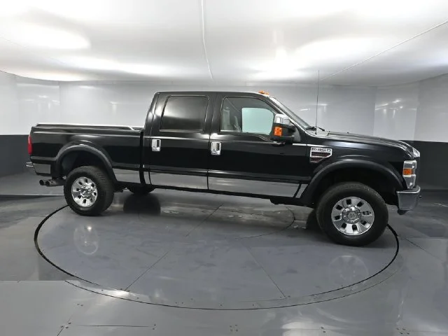 Used 2008 Black Ford Lariat image 2