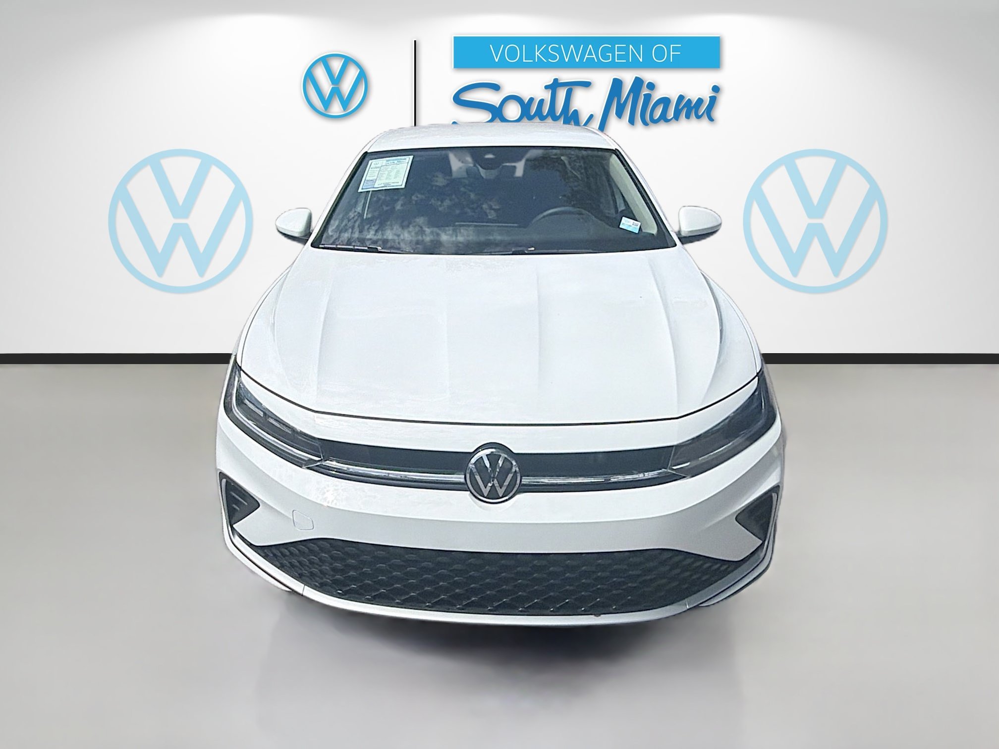 Certified Used 2025 Pure White Volkswagen S image 2