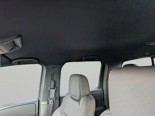 New 2026 Boulder Gray Pearl Nissan Crew Cab SV image 17