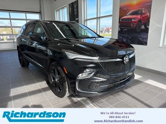 2023 Buick Enclave Essence AWD's photo