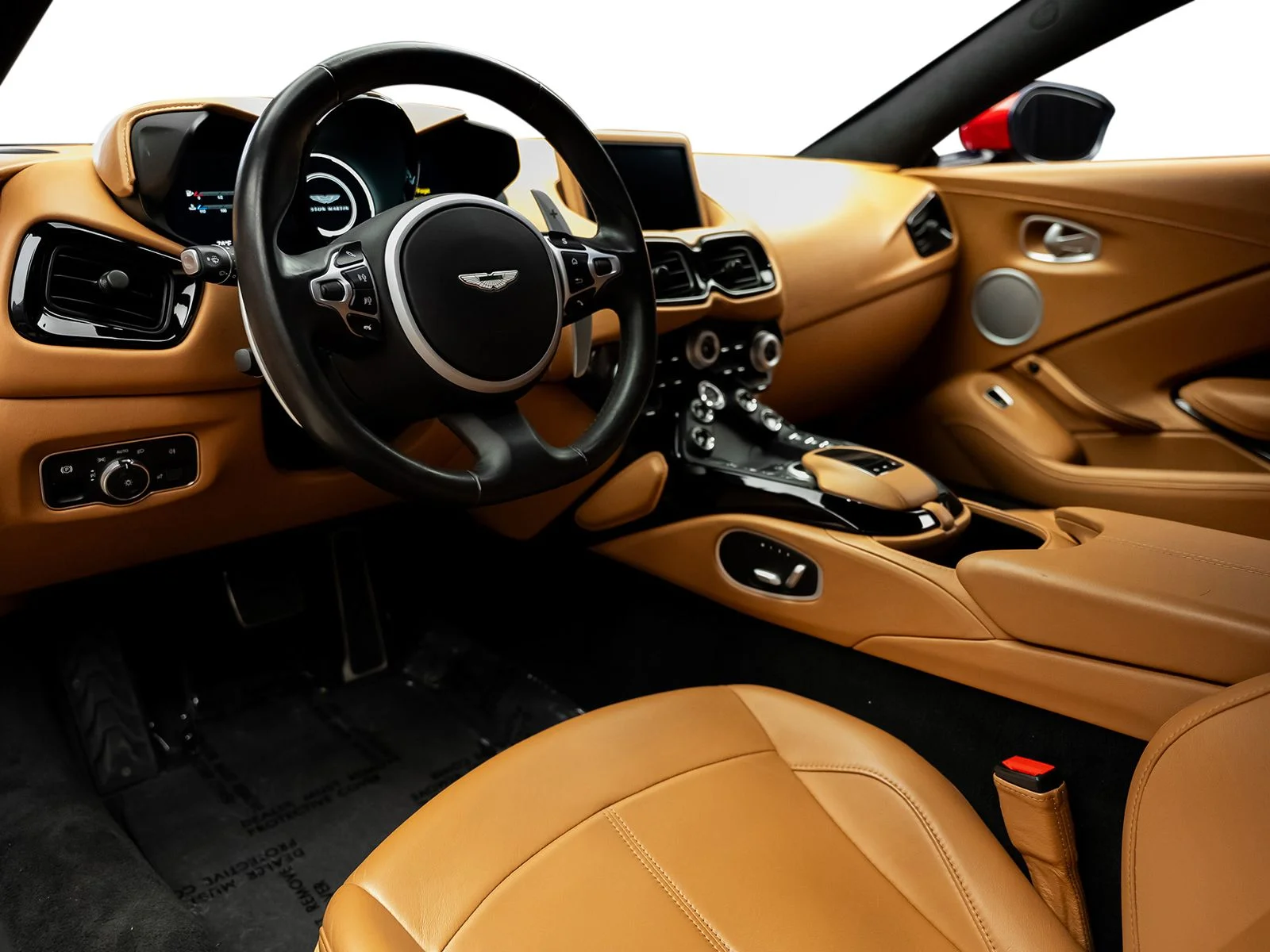 Used 2020 Red Aston Martin Base image 35