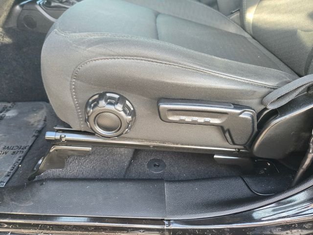 Used 2020 Black Jeep Overland image 11