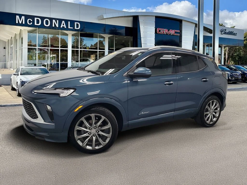 2024 Buick Encore GX Avenir's photo
