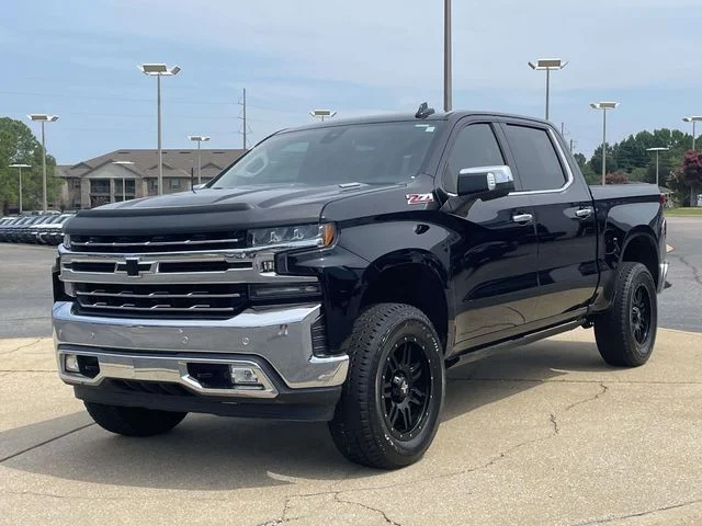 Used 2020 Black Chevrolet LTZ image 5