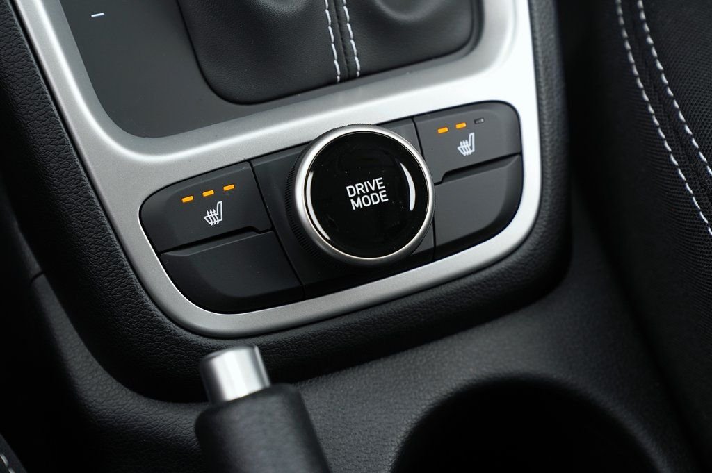 New 2026 Onyx Black Hyundai SEL image 46