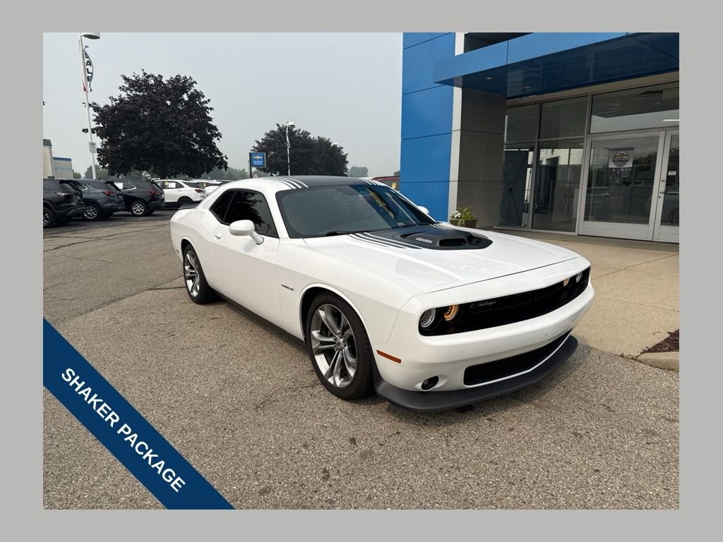 Used 2020 White Dodge R/T image 1