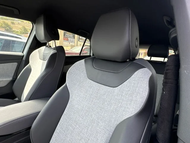 Certified Used 2023 Pure White Volkswagen Pro image 3
