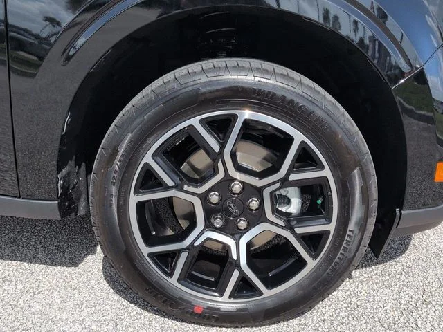 New 2026 Shadow Black Ford Lariat® image 11