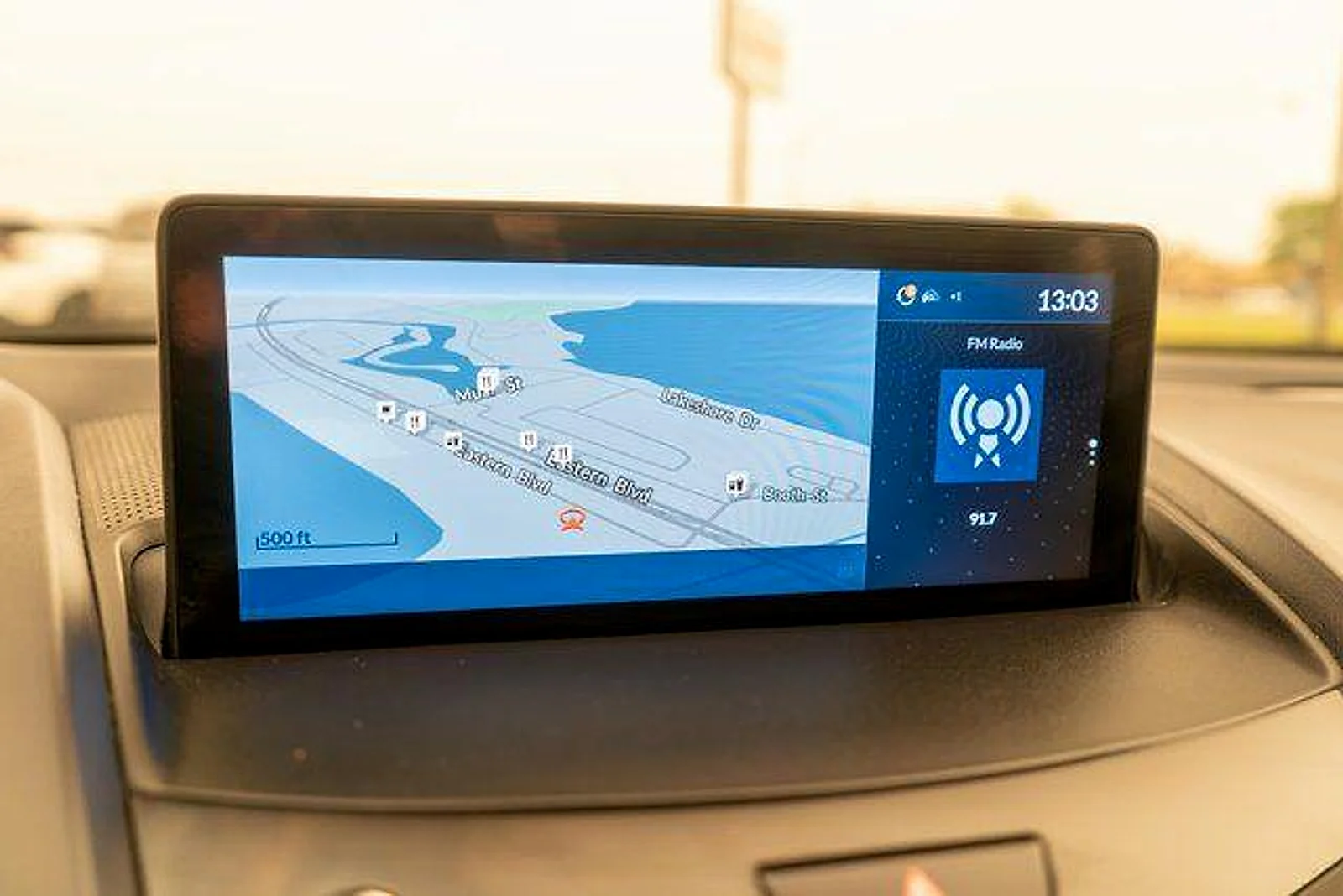 Used 2020 White Acura  image 27