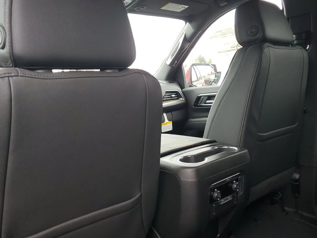 2027 Chevrolet Suburban High Country - Photo 28