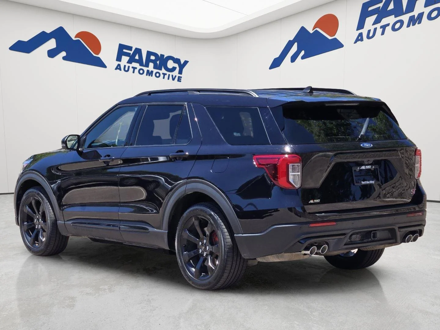 Used 2023 Agate Black Ford ST image 6