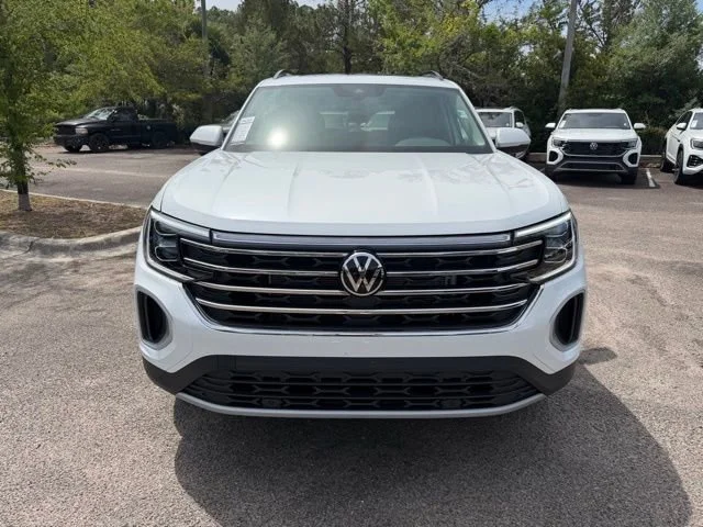 New 2026 Opal White Pearl Volkswagen 2.0T SE w/Technology image 2