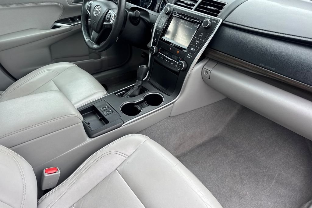 Certified Used 2017 Gray Toyota XLE image 19