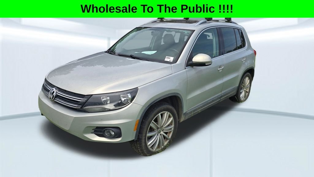 Used 2014 Gold Volkswagen SEL image 1