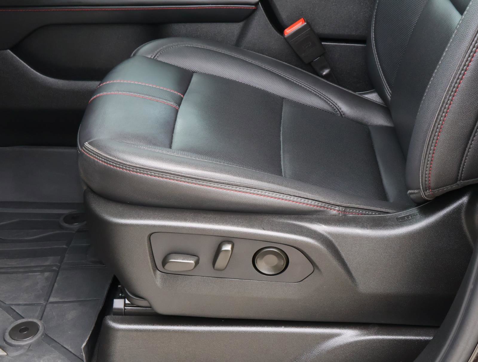 2024 Chevrolet Tahoe RST - Photo 15